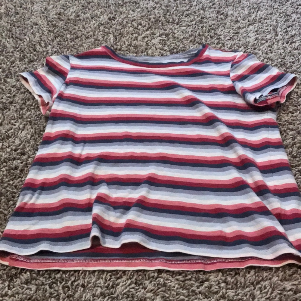 cute cropped t-shirt